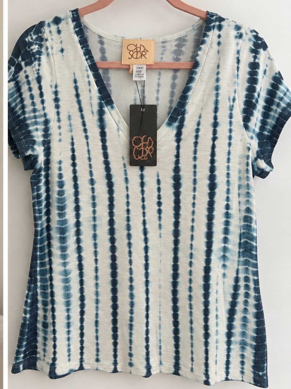 Chaser Blue White Tie Dye V-Neck Short Sleeve Top NWT Size L